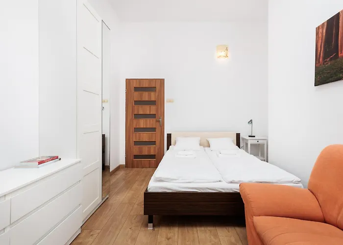 Charming Apartment Near The Main Market Square - By Upstairs