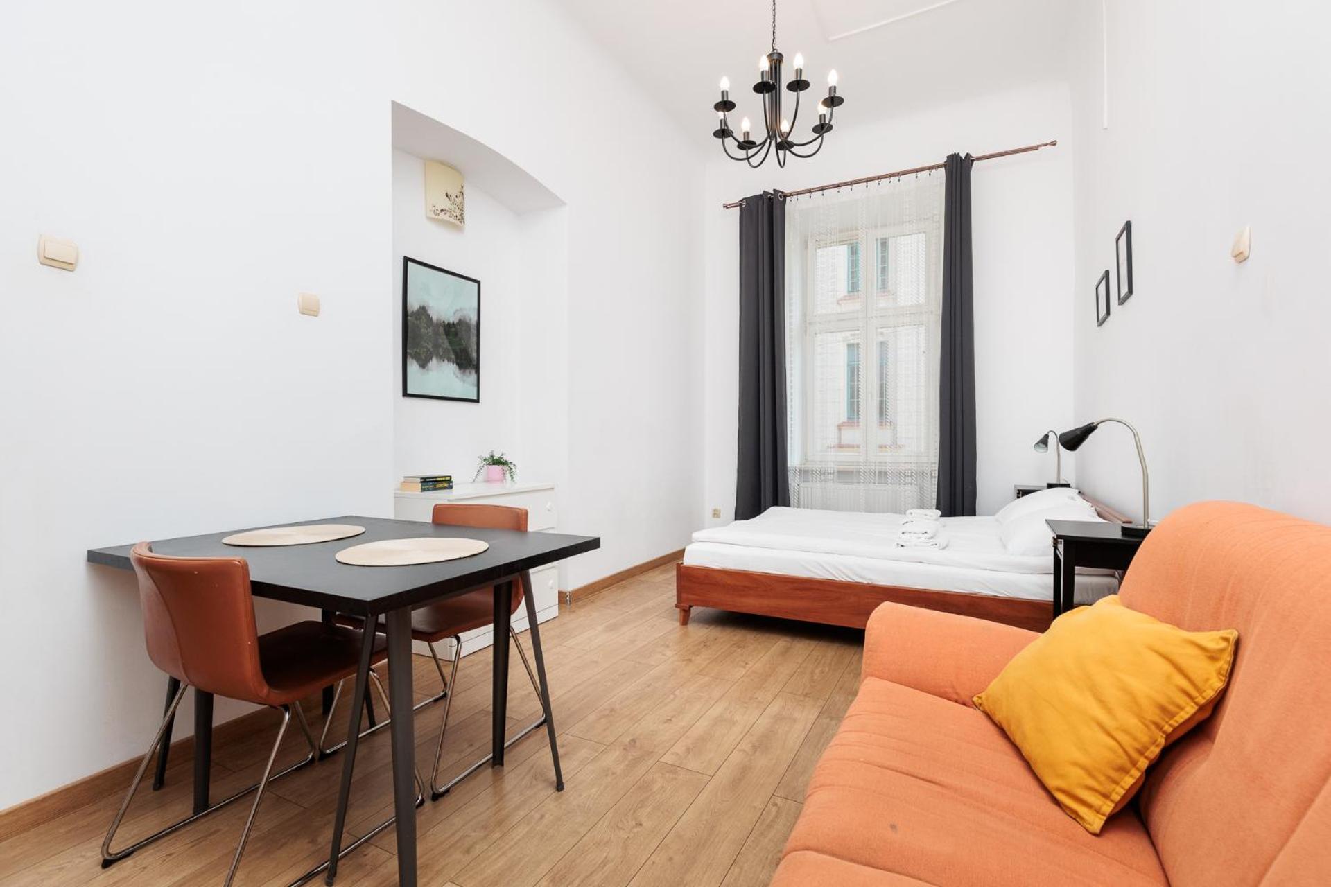 Charming Near The Main Market Square - By Upstairs Apartment Krakau