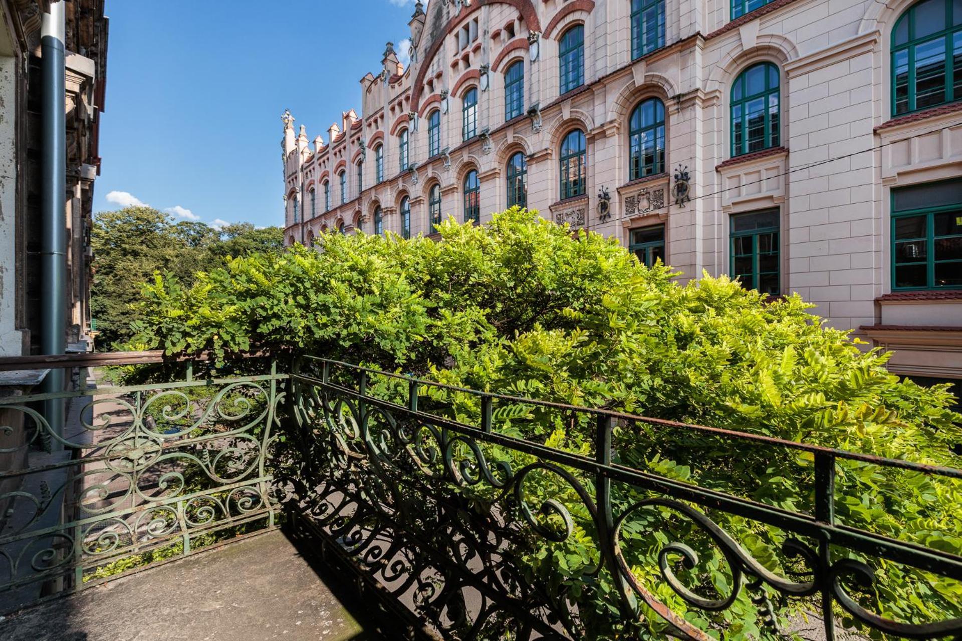 Charming Near The Main Market Square - By Upstairs